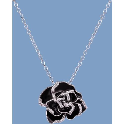 2021 Hot Sale Enamel Jewelry 925 Silver Necklace Fashion Flower Pendant Jewelry Black Epoxy Womens Jewelry Sweater Chain