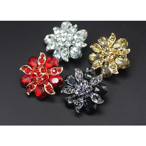 3Pcs 28mm High-grade Rhinestone Buttons Female Clothing Suede Coat Cufflinks Cashmere Coat Decorative Button Accessories C001