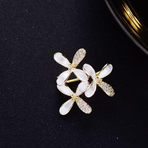 2021 New Luxury Cubic Zircon Floral Enamel Pins Brooches Unique Flower Group Summer Jewelry Accessories for Women Gift Broche