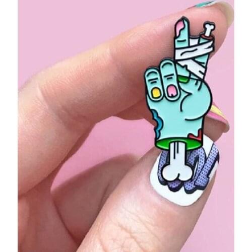Zombie Finger Enamel Lapel Pins Button Victory Badges Brooches Men Women Jewelry Accessories Gift for Bag Jeacket