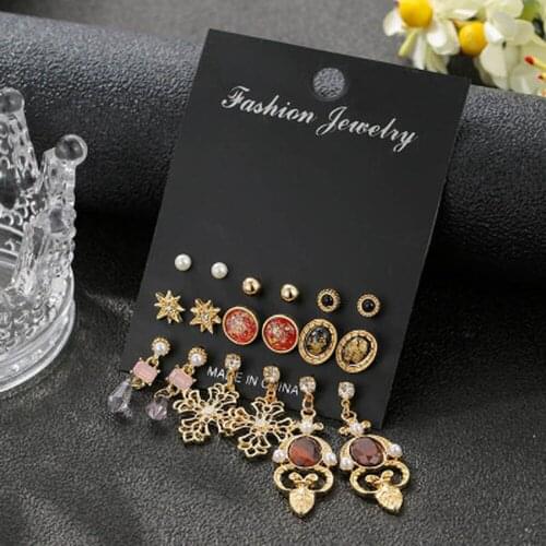 2020 New Retro Ladies Earring Set Fashion Geometric Imitation Pearl Crystal Heart-shaped Earrings, Jewelry Party Accessories