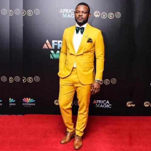 New High Quality One Buttons Groomsmen Slim Fit Yellow Groom Tuxedos 2 Piece Men Suits Wedding/Prom Best Man ( Jacket+Pants+Tie)