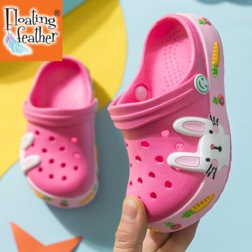 New Summer Kids Croc Shoes For Boys Girls Rabbit Light Non Slip Children Garden Shoes Toddler Indoor Home Beach Slippers Sandals