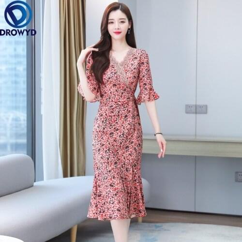 Summer Floral Dress 2021 New Gentle Wind Ruffled Fishtail Bag Hip Waist Waist V-neck Floral Dress Women Bodycon Party Vestidos