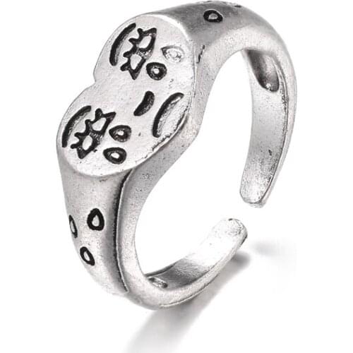 Bettyue New Arrival Fashion Alloy Ring With Vivid Crying Expression For Women Mood Series Delicate Adjustable Jewelry