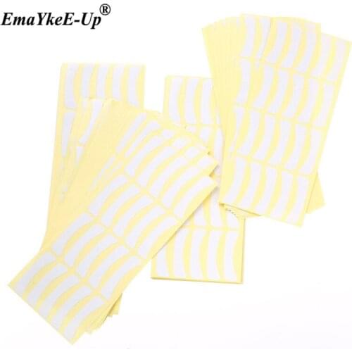 200pcs Disposable Eye Lash Extend Patches Paper Under Eye Pads Eyelash Extension Paper Patches Tips Sticker Wraps Eyelash Makeup