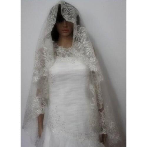 2019 High Quality Vintage sequins Lace Bridal Veils One Tier White Elegant Church ivory Wedding Dresses Veil 3m