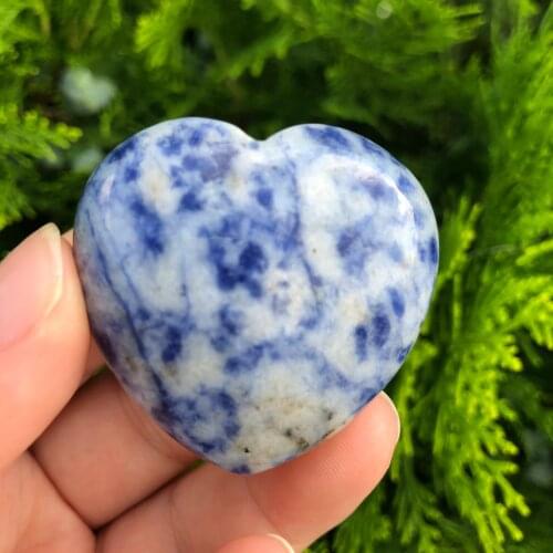 1Pcs Natural Sodalite Heart Carving Crystal Stone Beautiful Healing Quartz For Decoration