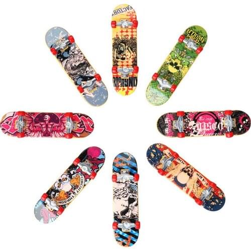 1pcs Finger Skateboard Fingertip Dance Boy Toy Longboard Small Creativity Scooter Finger Play Random Style