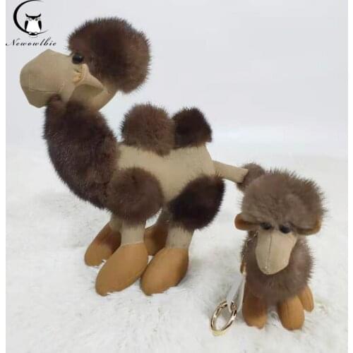 2021 latest 100% natural mink fur camel animal doll key chain handbag purse car key ring mobile phone key ring fur accessories