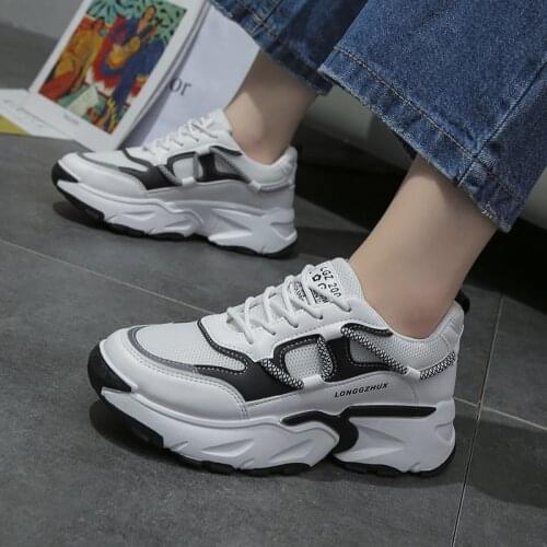 In the spring of 2020 the new style of women shoes students dad sneakers breathable air cushion thick bottom color joker running