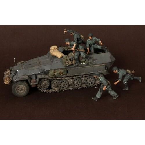 1/35 Resin Figure Model Kit Unassambled Unpainted 00147(NO CAR)