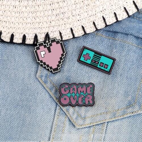 Cute Game Pins Pink Pixel Heart GAME OVER Gamepad Badge Brooches Women Men Denim Clothes Lapel Enamel Pins Cartoon Retro Jewelry