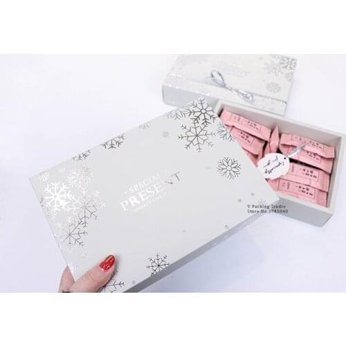 Hot stamp Snowflake Box Macaron biscuit pancakePackaging Kraft Paper Boxes Cake Gift boxes100set/lot