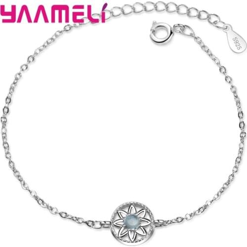 Fashionable Clear Bead Bracelets Different Design Beautiful Flowers Shape Pendant Crystal Jewelry Present For Women Girl
