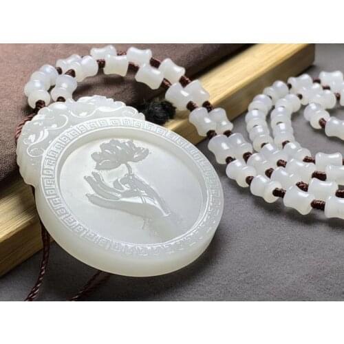 Exquisite Sea Tridacninae Giant Clam tridacna Handheld Lotus Pendant Mala Bead Necklace Talisman