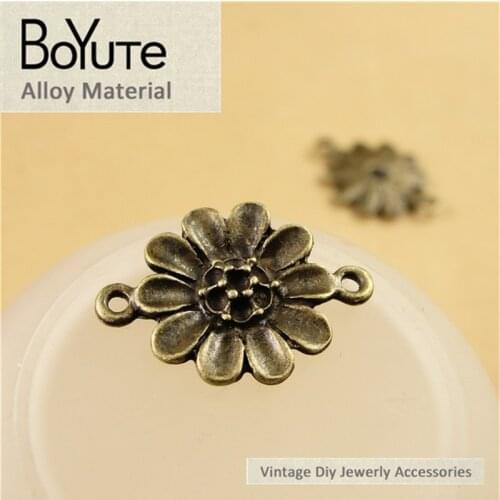 BoYuTe (50 Pieces/Lot) 24*18MM Wholesale Vintage Diy Accessories Antique Bronze Plated Zinc Alloy Connector for Jewelry Making