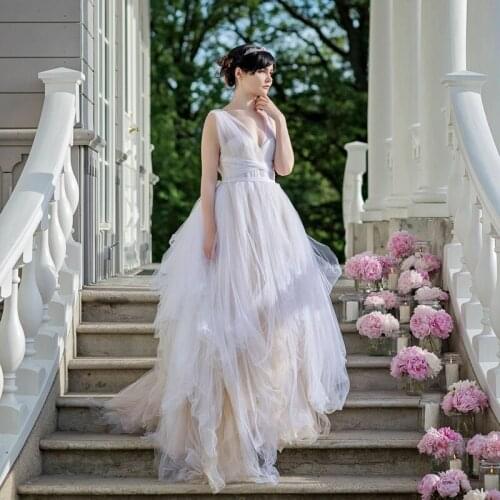 Romantic Soft Tulle Bridal Skirt Customized Dramatic Ball Gown Maxi Long Skirt for Wedding Fashion Bridal Separates Photo Prop