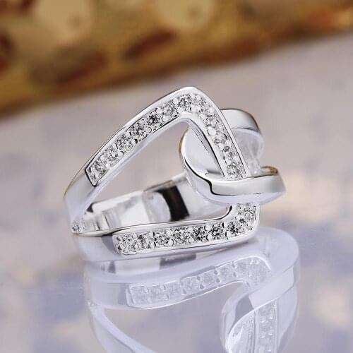 FPFWFS Rings With Crystals