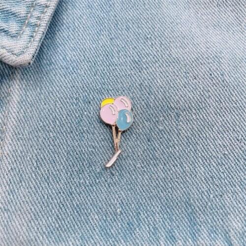 Cartoon Cute Color Balloon Flying Enamel Brooch Sweet Round Alloy Brooch Punk Badge Clothes Accessories Woman Jewelry Gift