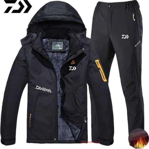 2021 Daiwa Mens Winter Outdoor Sport Fishing Suits Waterproof Plus Velvet Keep Warm DAWA Fishing Clothes Hooded Fishing Jackets
