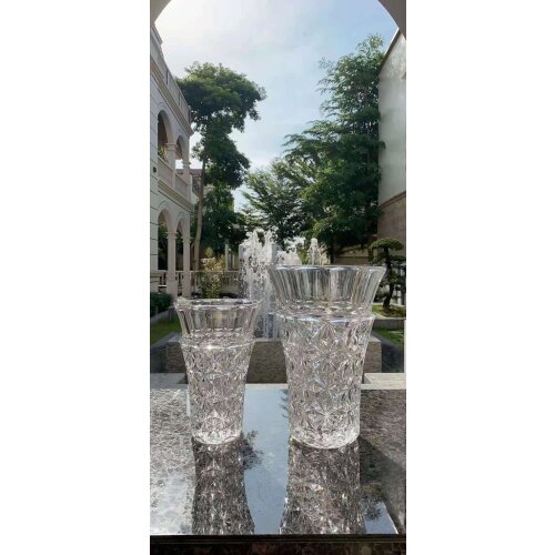5kg 17x26cm medium size Hand carving rhombus pattern crystal Transparent vase gift