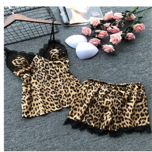 Womens Sexy New Deep V Open Back Suspender Pajamas Leopard Print Silk Simulation Shorts Set Women Sleepwear Home Suit For Women