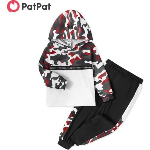 PatPat Toddler Boy Letter Camouflage Print Stitching Hoodie and Elasticized Pants Set