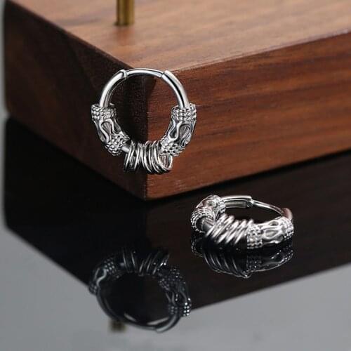 1 Pair New Tide Male Ear Nail Rock Personality Earrings Hip Hop Punk Mens Earrings Dragon Design Stainless Steel Earrings Boys