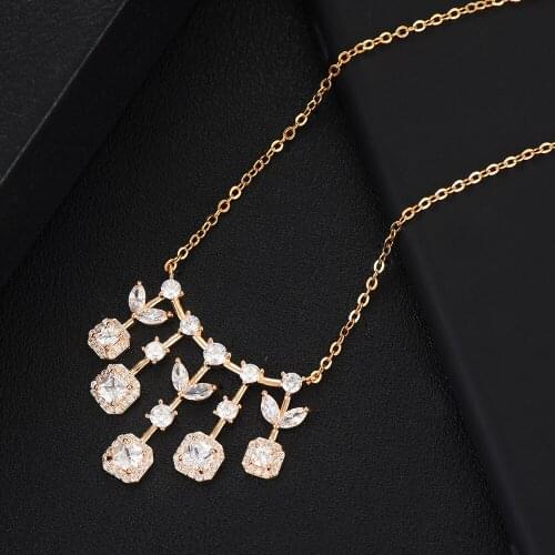 Blachette Pendant Chains