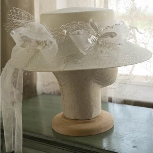 FS White Flower Mesh Bow Flat Hat Fedoras Big Brim Hats For Women British Style Church Hats Lady Derby Cloche Cap Autumn Winter