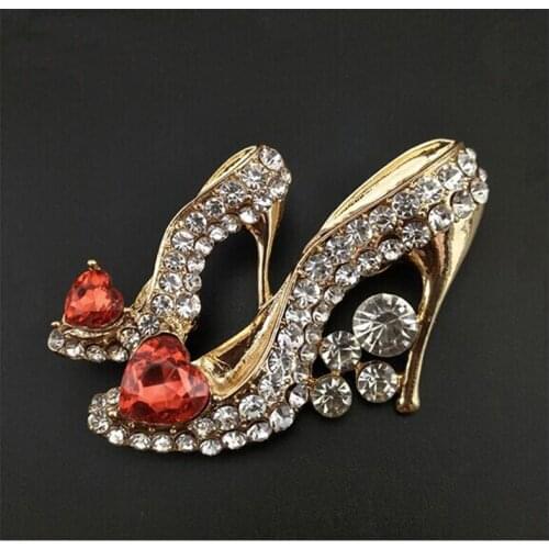 10pcs/Lot Fahion Design Golden Tone Rhinestone High Heel Brooch Crystal Shoes Elegant Brooch Pin