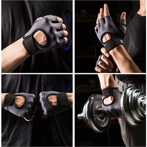 Creative And Practical Sporting Goods A Pair Of Non-Slip Breathable Sports Half Finger Gloves bike gloves half bike