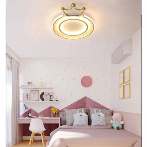 New Nordic Creative Crown Ceiling Lamp Postmodern Minimalist Living Room Bedroom Study Lamp Warm Gold Villa Lamps
