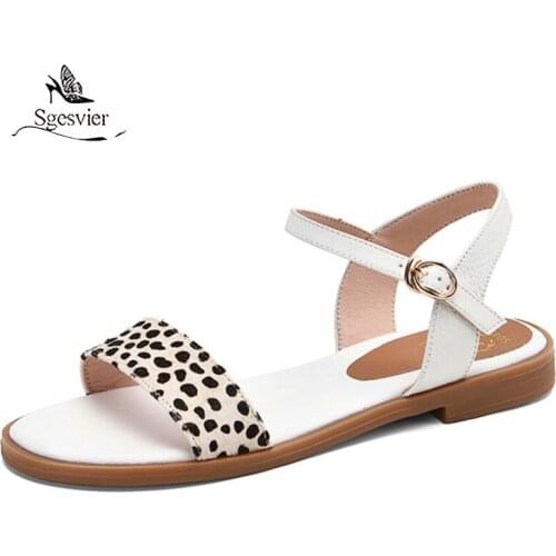 Sgesvier 2020 hot sale genuine leather shoes women sandals leopard buckle fashion casual shoes summer flat shoes woman sandals