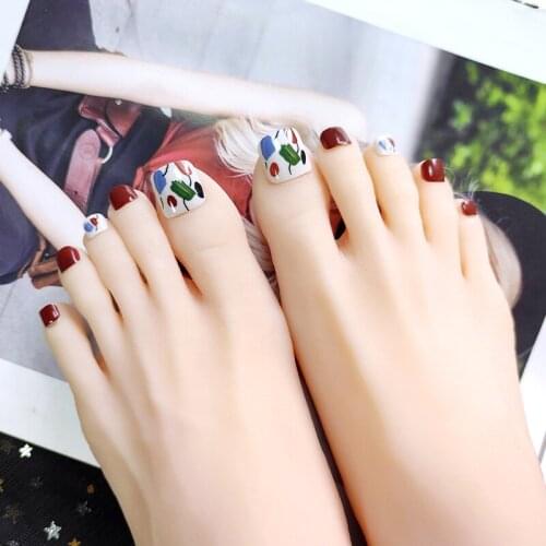 24pcs/box Fake Toenails With Glue Burgundy Type Removable Short Paragraph Fashion Manicure False Toenail Press On With Designs D
