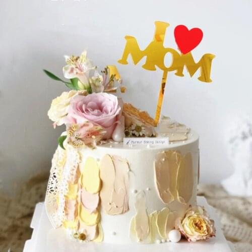 I love MOM Cake Topper Golden Heart shape mothers day Acrylic Cake toppers Mother Happy Birthday Cake Gifts Dessert Decorations