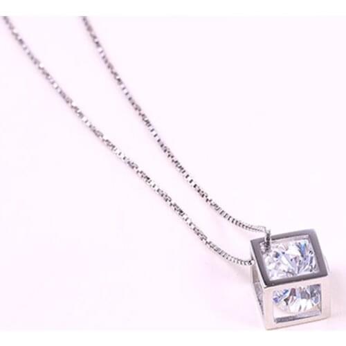 XIYANIKE 2017 925 Silver Necklace For Women Pendant Necklace Cube Crystal Necklace Summer Clothing Jewelry Accessory VNS8297
