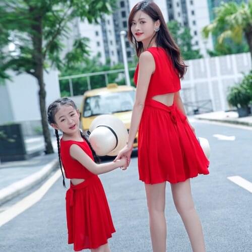 Fashion Mother Daughter Dresses Chiffon Mommy and Me Matching Clothes Family Look Sleeveless Mom Baby Women Girls Dress Outfits
