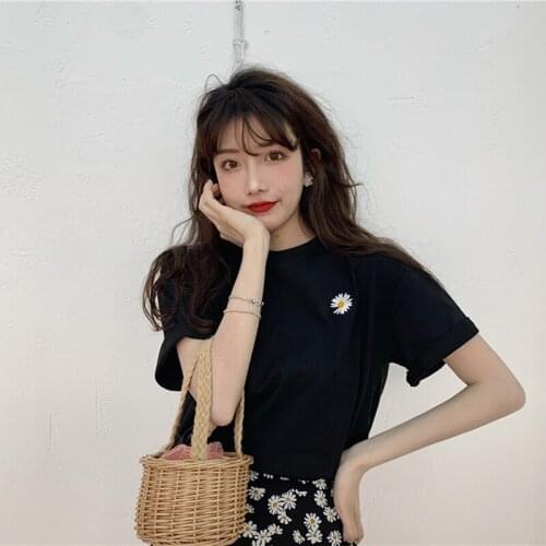 New korean Flowers embroidery Women T-Shirt 2021 Summer Short Sleeve Simple Tee shirt Femme Casual Loose t shirt