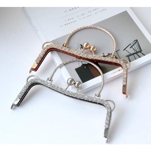Retail 20.5CM Lips Purse Frame Handle Big Kiss Clasp Coin Embossing DIY Quilting Handmade Bag / Bronze Silver Gold Cord Lock