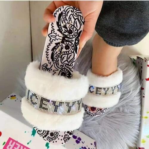 2021 spring/summer new womens shoes flat rhinestone letters plush womens slippers home sandals comfortable flip flop 36-42