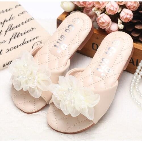 Girls Slippers 2018 Fashion Design Casual Beach Slippers Kids Shoes Sandal Summer Slides Princess Sweet Flower Children Slippers