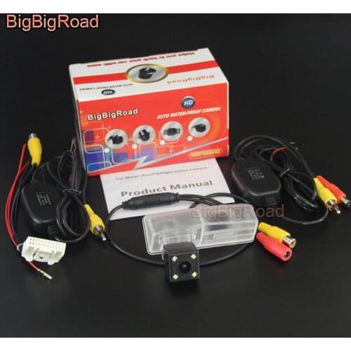 BigBigRoad For Toyota RAV4 RAV 4 XA40 2013 2014 2015 2016 / RCA & Original Screen Compatible / Car Rear View Back Up Reverse Cam