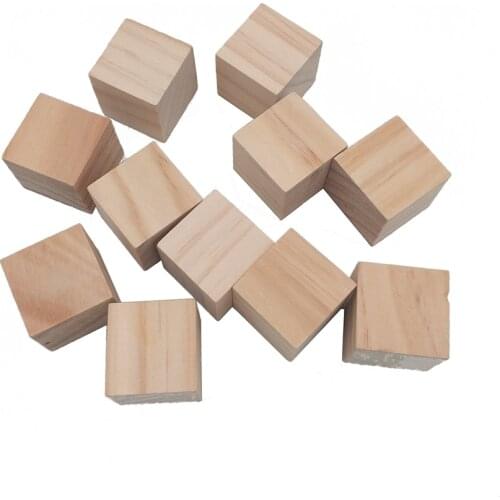 Wooden Cubes Wood Square Blocks For Math Puzzle Making Crafts & DIY Projects for Pyrography DIY Craft Photo Props and Decoration