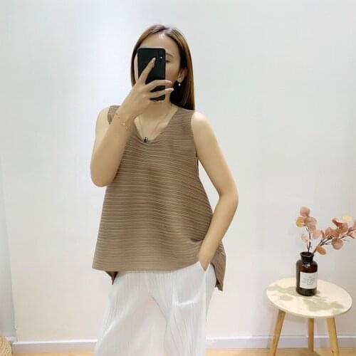 Issey Miyake Pleated Drawstring T-Shirt For Women In Summer Of 2021 The New Loose Slim And Short Design Top Is A Fashion