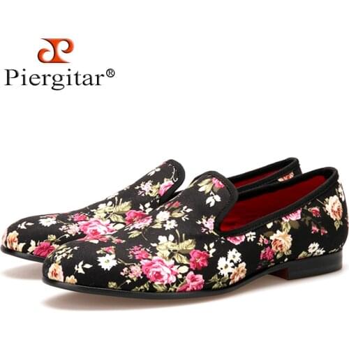 Piergitar New Handmade Flower Men Canvas Shoes China Style Men Wedding and Party Loafers Men Flats Size US 4-14 Free shipping