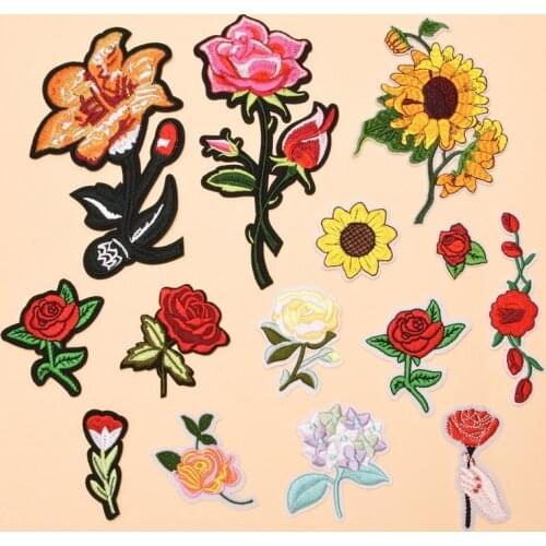 50psc/Lot Embroidery Patches Letters Clothing Decoration Accessories Animal Wolf Zebra Palm Diy Iron Heat Transfer Applique