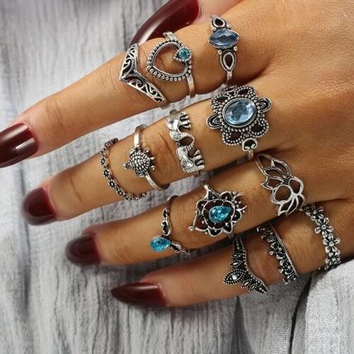 KLEEDER Rings With Crystals