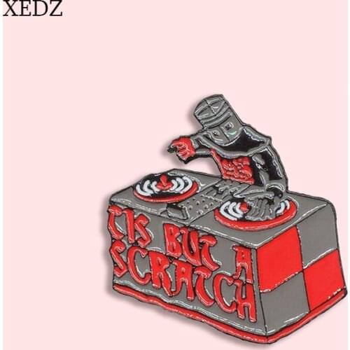 XEDZ New Red Iron Man Dish Rack Drum Brooch Fashion Personality Driving Operator Badge Jewelry Denim Pendant Gift